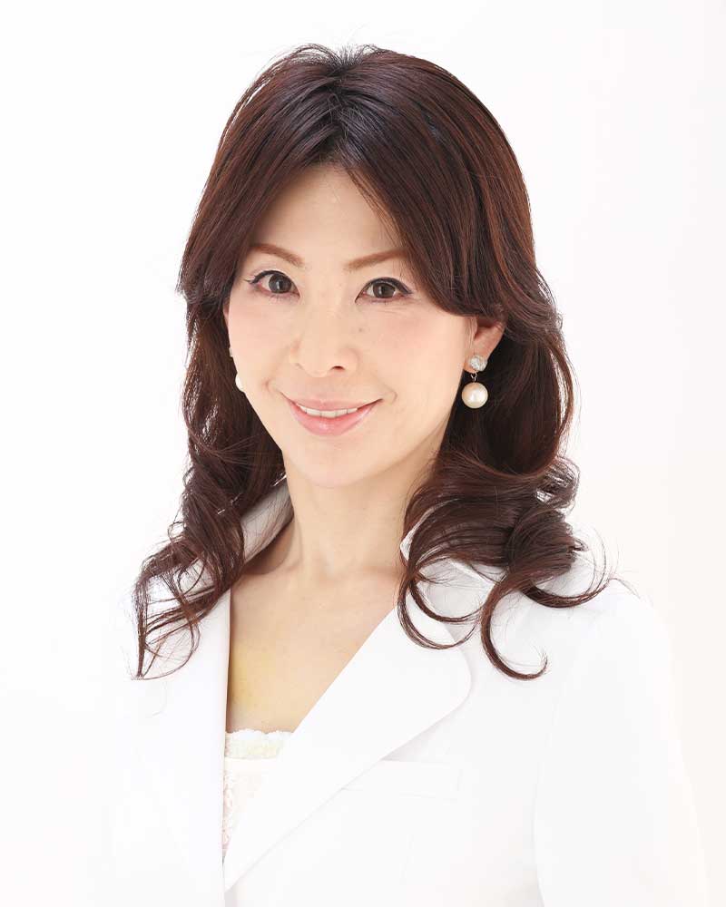 小林暁子院長